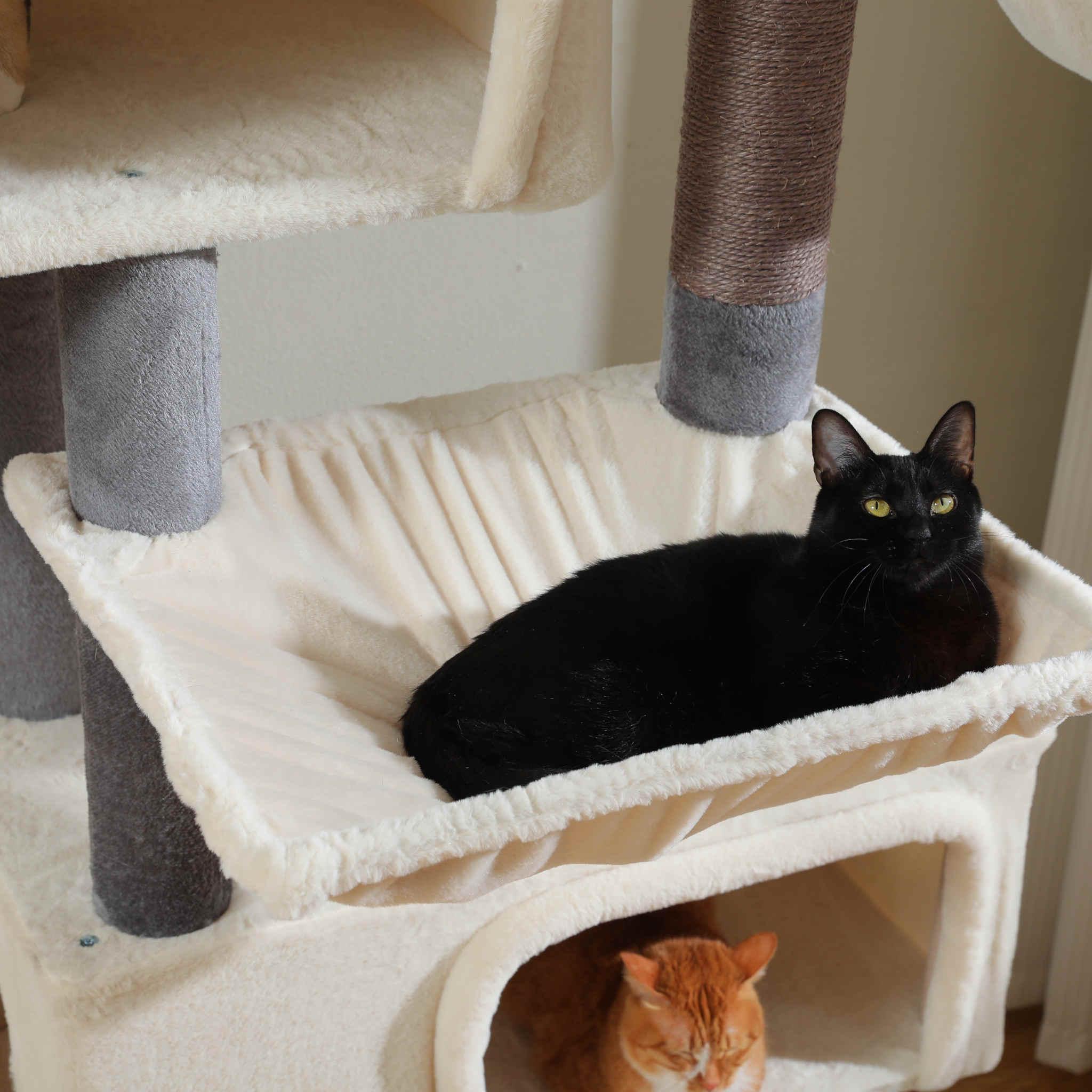 KittyKingdom XXL – Großer Kratzbaum 13